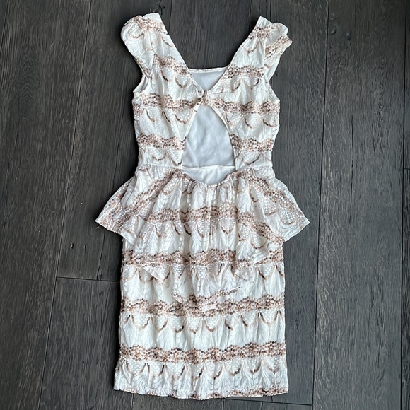 Peplum Dress - Picture 6 of 9